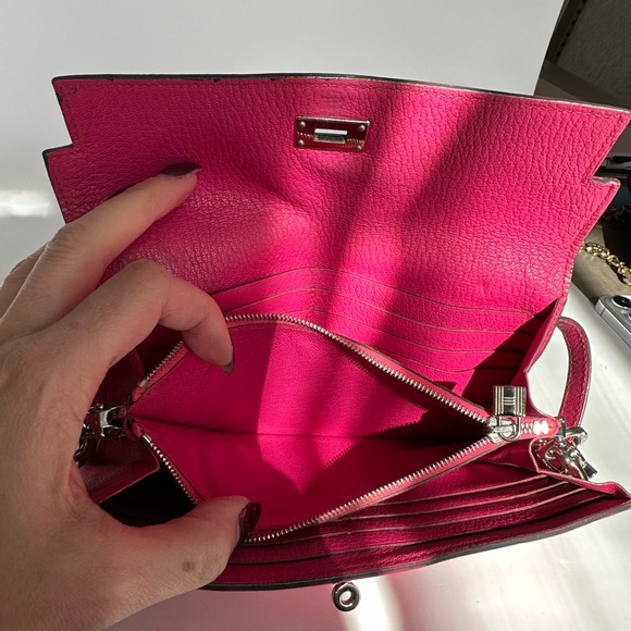 💯 HERMES Fuschia Pink Kelly Classic Long Wallet Chevre Leather Wallet on Chain - Picture 6 of 15